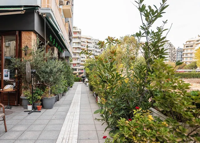 F & B Collection - Flat For 3 * سالونيك